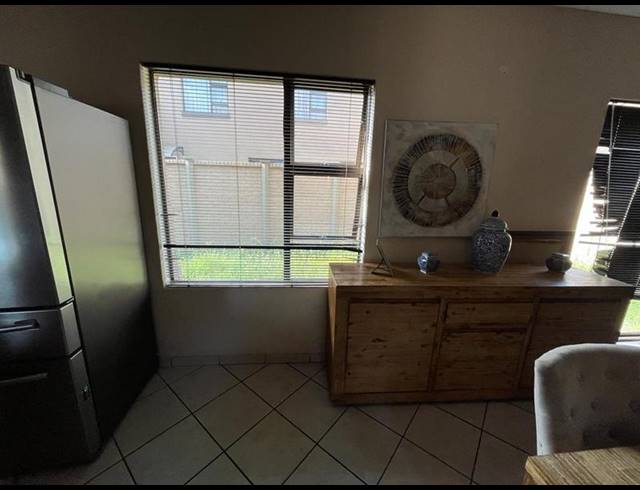 3 BEDROOM PROPERTY TO RENT IN MANTEVREDE